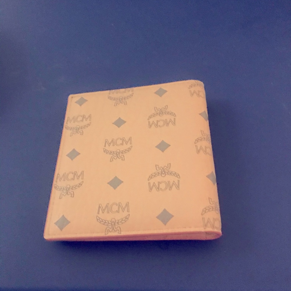 MCM wallet